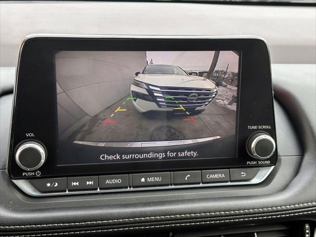 2022 Nissan Rogue SV Intelligent AWD [25]