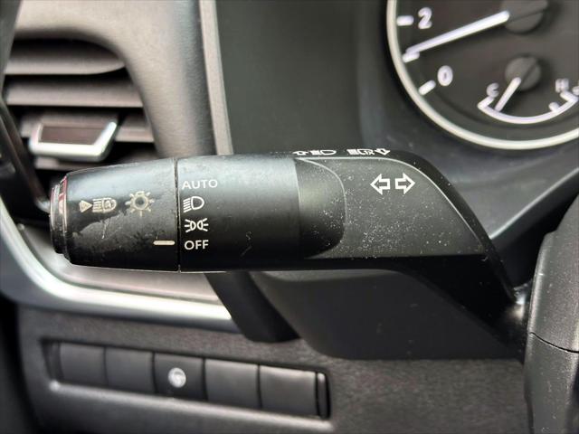 2022 Nissan Rogue SV Intelligent AWD [34]