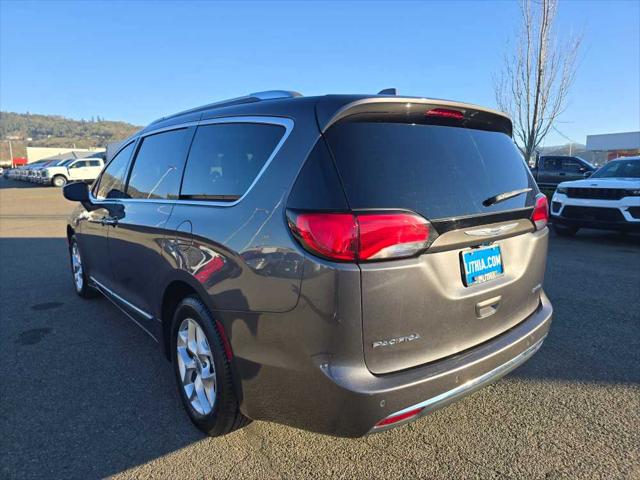 2020 Chrysler Pacifica Limited