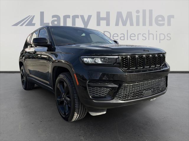 2023 Jeep Grand Cherokee Altitude 4x4