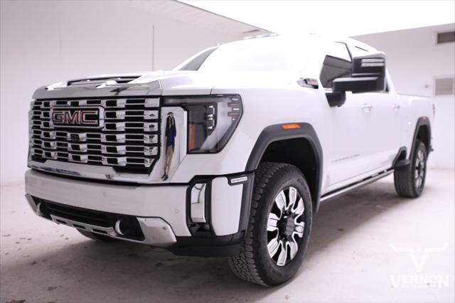 2024 GMC Sierra 2500HD 4WD Crew Cab Standard Bed Denali