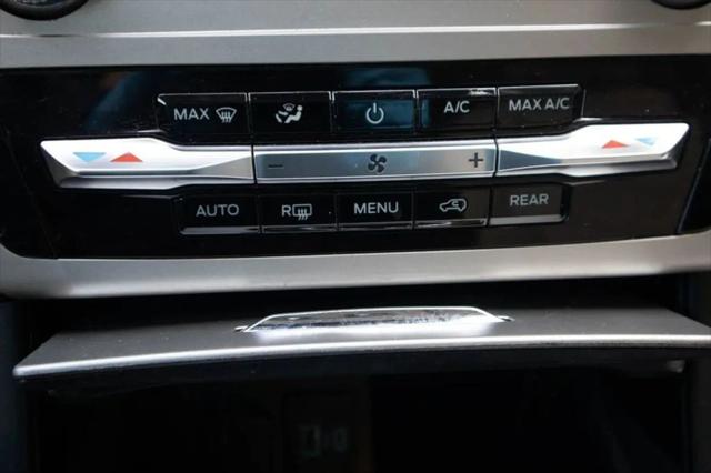 2021 Ford Explorer Base