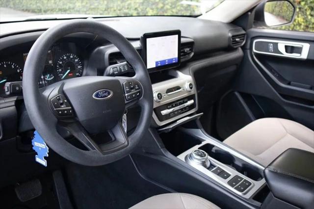 2021 Ford Explorer Base