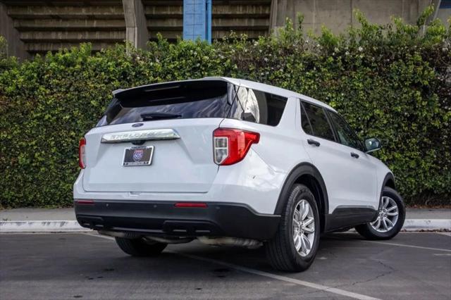 2021 Ford Explorer Base