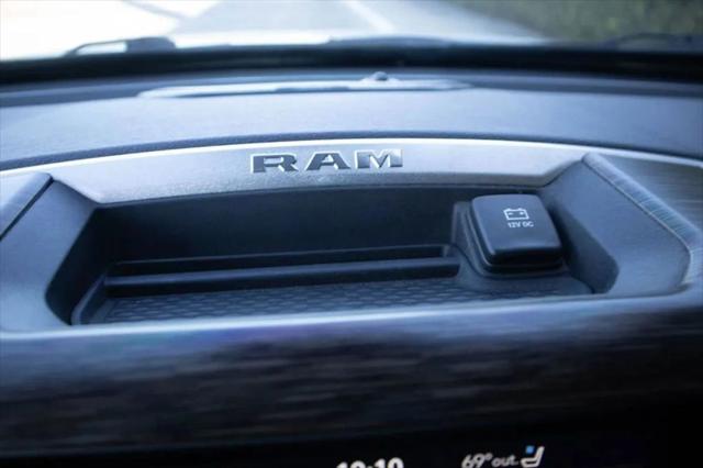 2020 Ram 1500 Laramie Crew Cab 4x4 64 Box