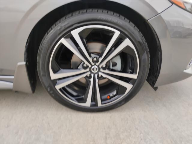 2021 Nissan Sentra SR Xtronic CVT