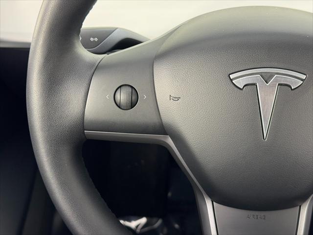 2020 Tesla Model 3 Standard Range Plus Rear-Wheel Drive