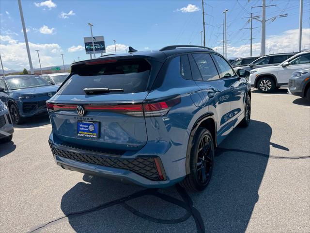 2026 Volkswagen Tiguan SE R-Line Black
