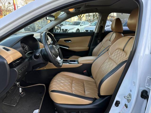 2020 Nissan Sentra SV Xtronic CVT [15]