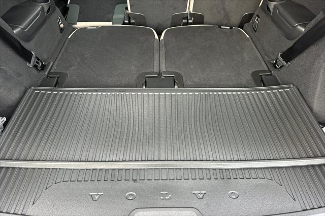 2026 Volvo XC90 Plus, B6 AWD Gas (mild hybrid), Gasoline, Bright, 7 Seats