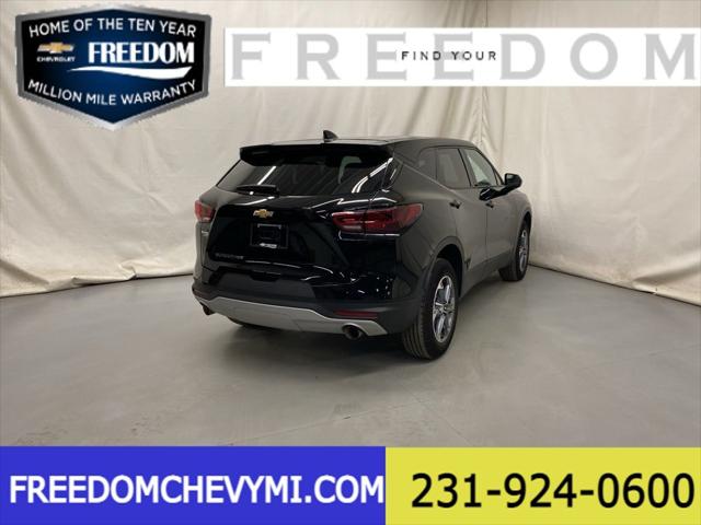 2025 Chevrolet Blazer AWD 2LT