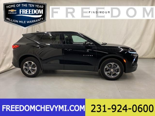 2025 Chevrolet Blazer AWD 2LT