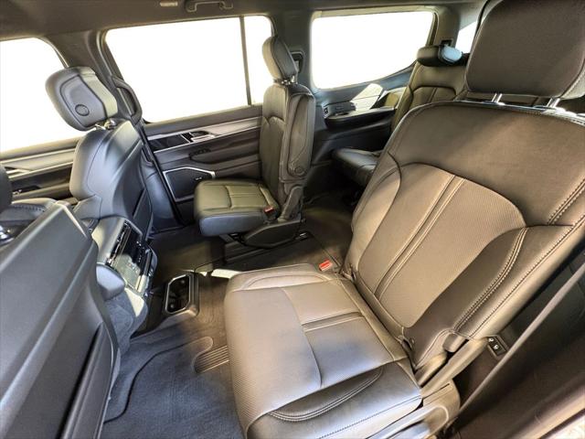 2026 Jeep Grand Wagoneer Limited Altitude 4x4