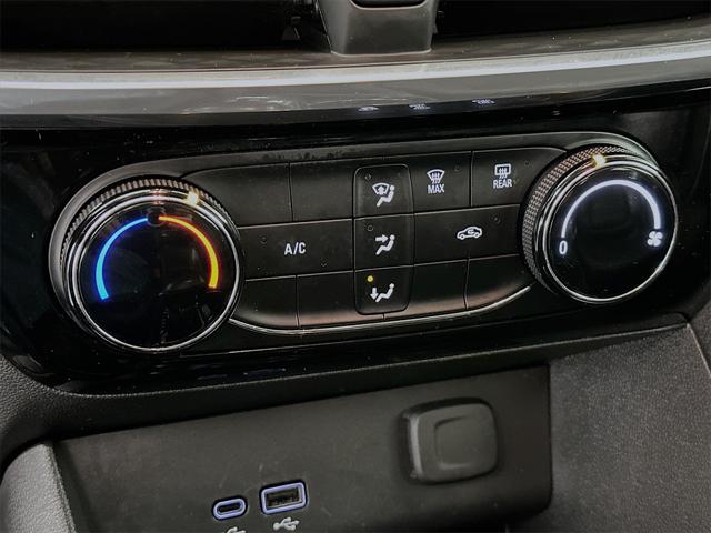 2024 Buick Encore GX Sport Touring FWD