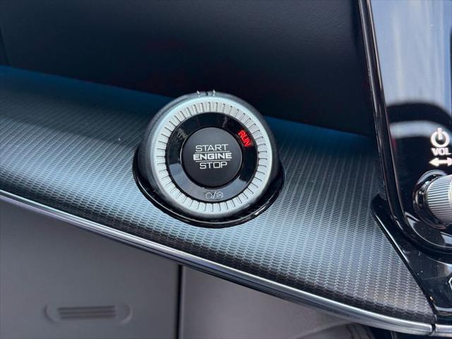 2026 Jeep Grand Wagoneer Summit Obsidian 4x4