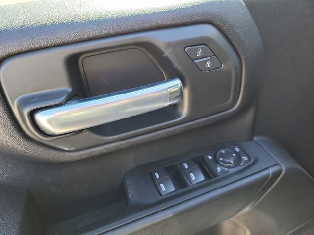 2026 GMC Sierra 3500HD Crew Cab, Long Bed, Pro Dual Rear Wheel, 4WD