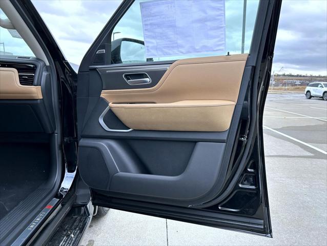 2026 INFINITI QX80 LUXE AWD
