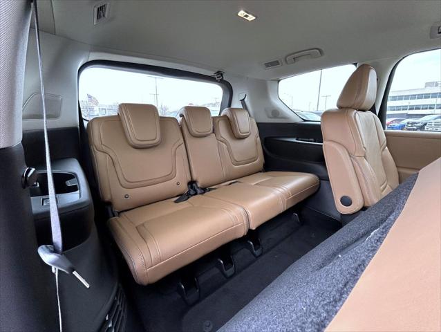 2026 INFINITI QX80 LUXE AWD