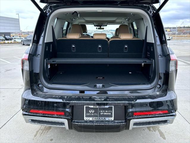 2026 INFINITI QX80 LUXE AWD
