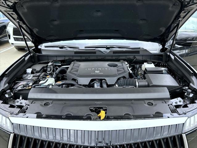 2026 INFINITI QX80 LUXE AWD