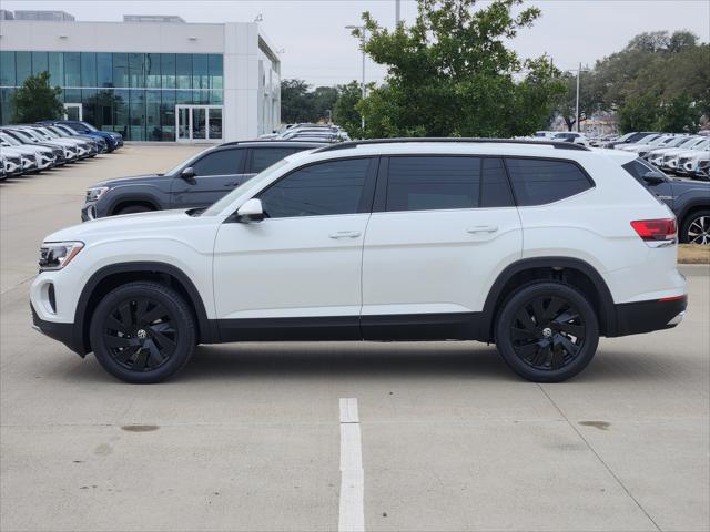 2026 Volkswagen Atlas SE with Technology