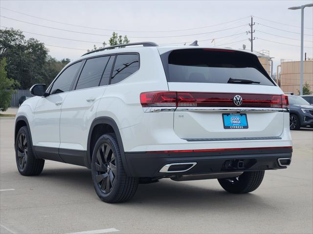 2026 Volkswagen Atlas SE with Technology