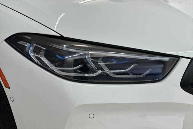 2026 BMW 8 Series 840i