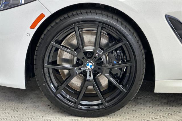 2026 BMW 8 Series 840i