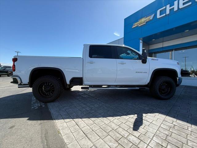 2026 Chevrolet Silverado 2500HD Crew Cab, Standard Bed, LT, 4WD