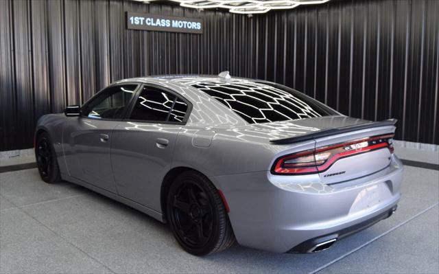 2016 Dodge Charger R/T