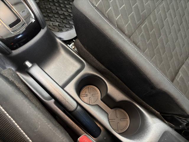 2022 Nissan Kicks S Xtronic CVT