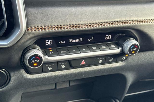 2026 Mazda CX-50 Hybrid Premium