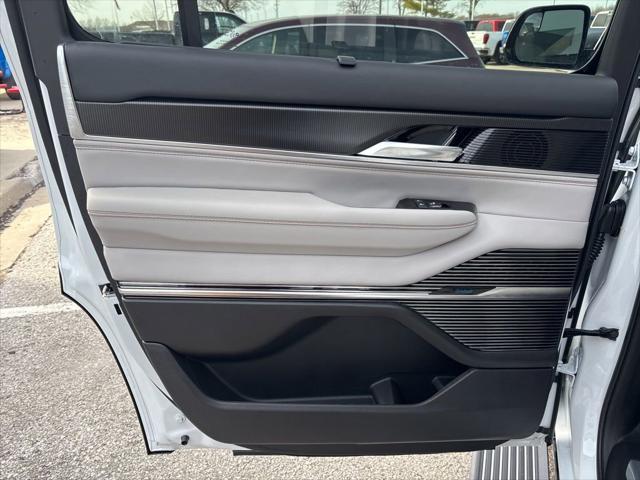 2026 Jeep Grand Wagoneer Summit Obsidian 4x4