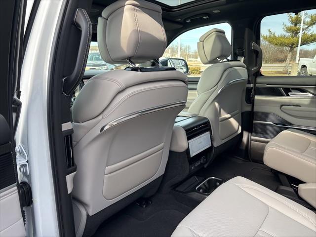 2026 Jeep Grand Wagoneer Summit Obsidian 4x4