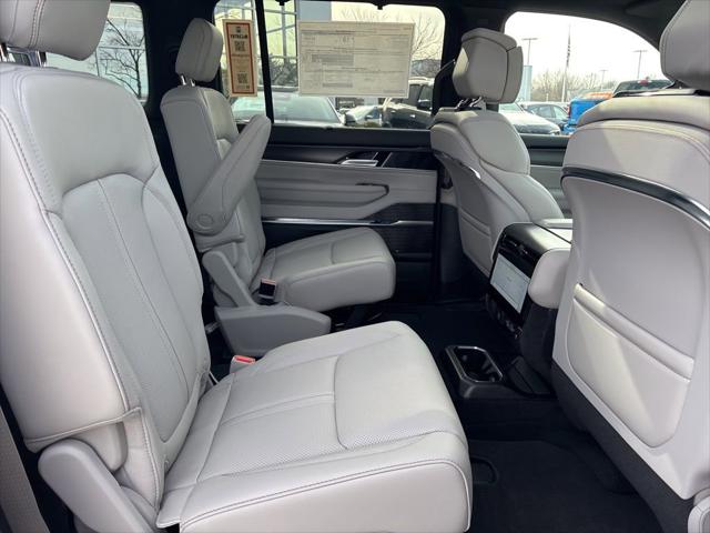 2026 Jeep Grand Wagoneer Summit Obsidian 4x4