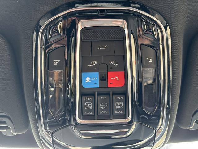2026 Jeep Grand Wagoneer Summit Obsidian 4x4
