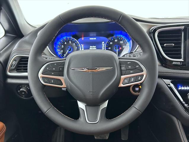 2026 Chrysler Pacifica Pinnacle AWD