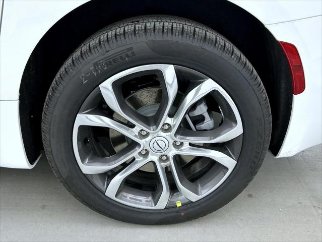 2026 Chrysler Pacifica Pinnacle AWD