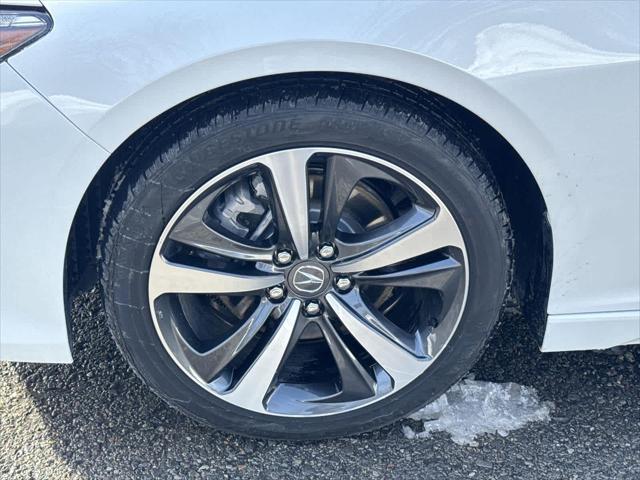 2025 Acura TLX Technology Package