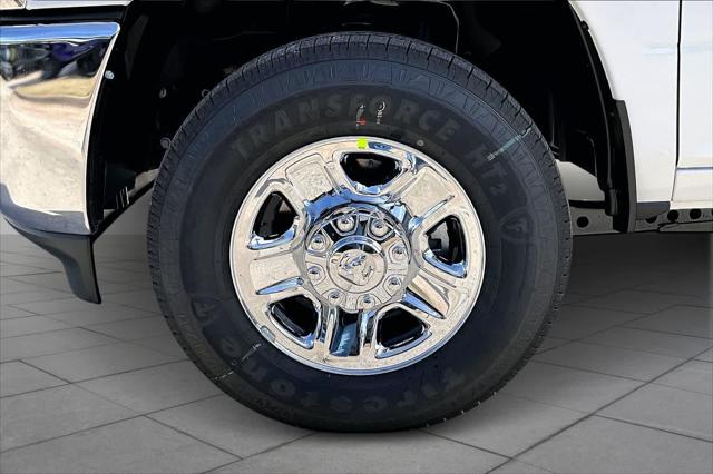 2026 Ram 2500 Tradesman Crew Cab 4x4 8' Box