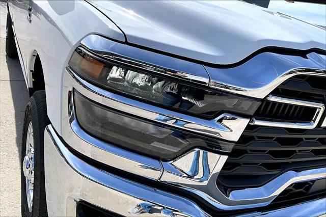 2026 Ram 2500 Tradesman Crew Cab 4x4 8' Box