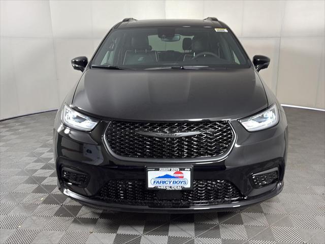 2026 Chrysler Pacifica PACIFICA LIMITED AWD