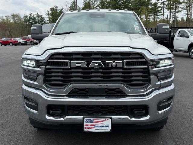 2026 RAM Ram 3500 Chassis Cab RAM 3500 TRADESMAN CHASSIS REGULAR CAB 4X4 60 CA