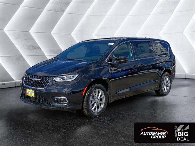 2026 Chrysler Pacifica Select AWD for sale in Littleton, NH