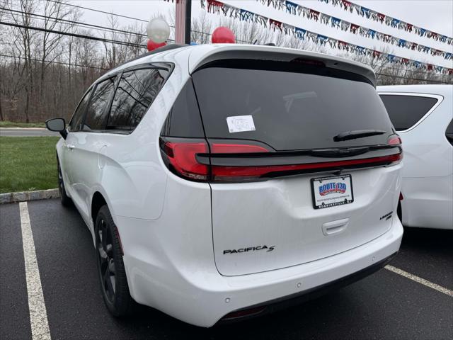 2026 Chrysler Pacifica PACIFICA LIMITED AWD