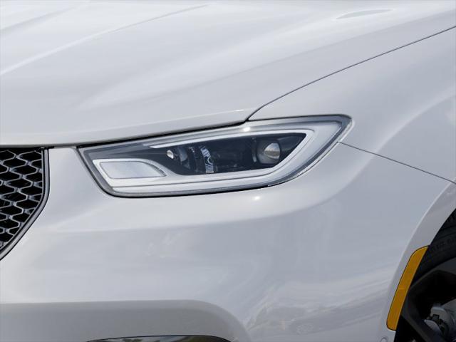 2026 Chrysler Pacifica Limited AWD