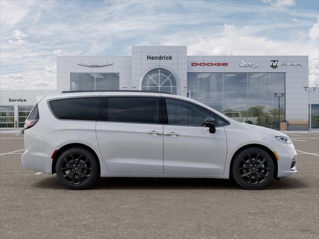 2026 Chrysler Pacifica Limited AWD