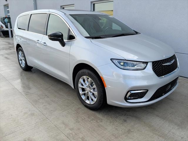 2026 Chrysler Pacifica PACIFICA LIMITED AWD