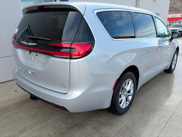 2026 Chrysler Pacifica PACIFICA LIMITED AWD