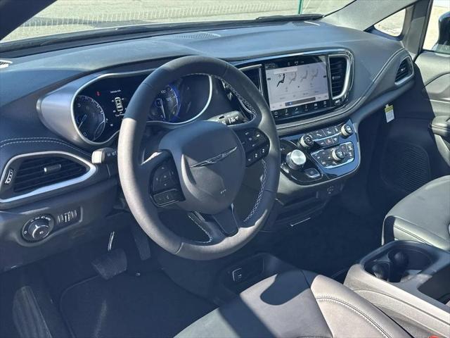 2026 Chrysler Pacifica PACIFICA SELECT AWD 2026 Chrysler Pacifica PACIFICA SELECT AWD